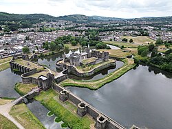 Castell Caerffili o'r awyr - aerial (drone) view of Caerphilly Castle - 2023 04